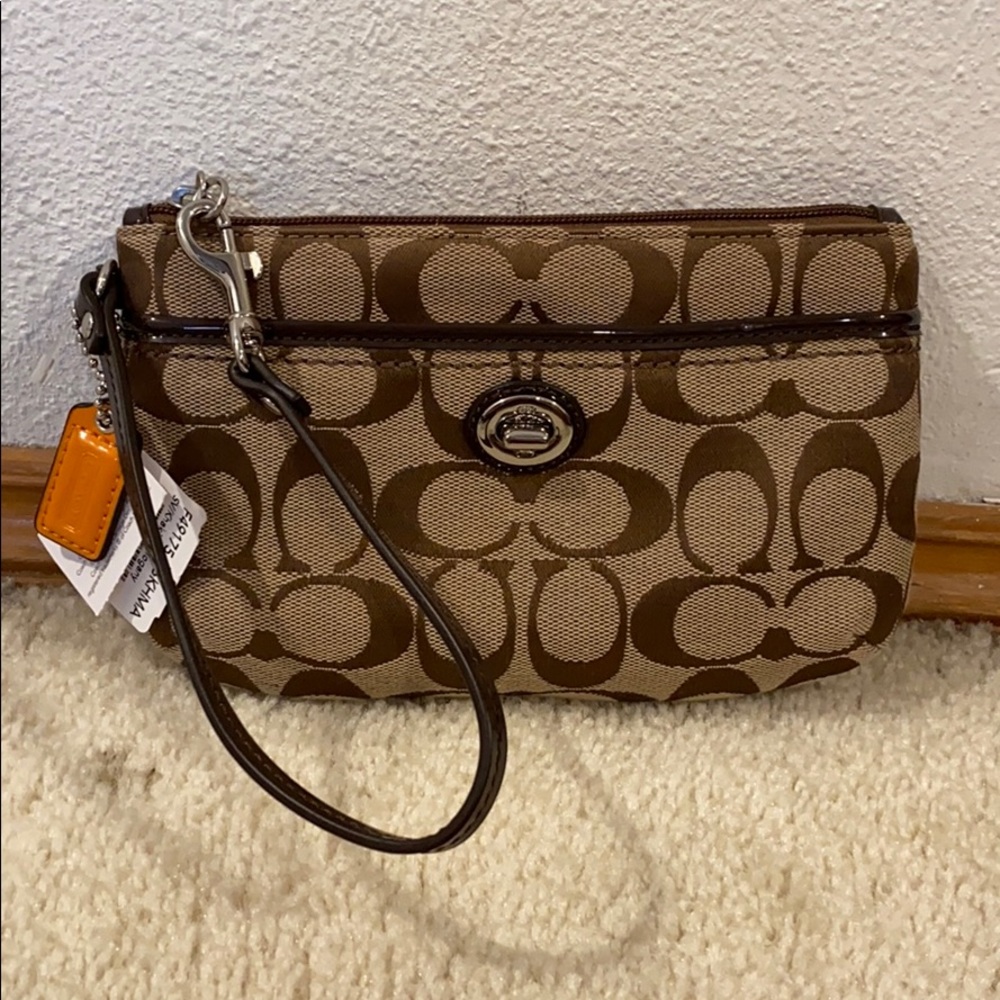 BRAND NEW! I’ve never used it and I’m moving